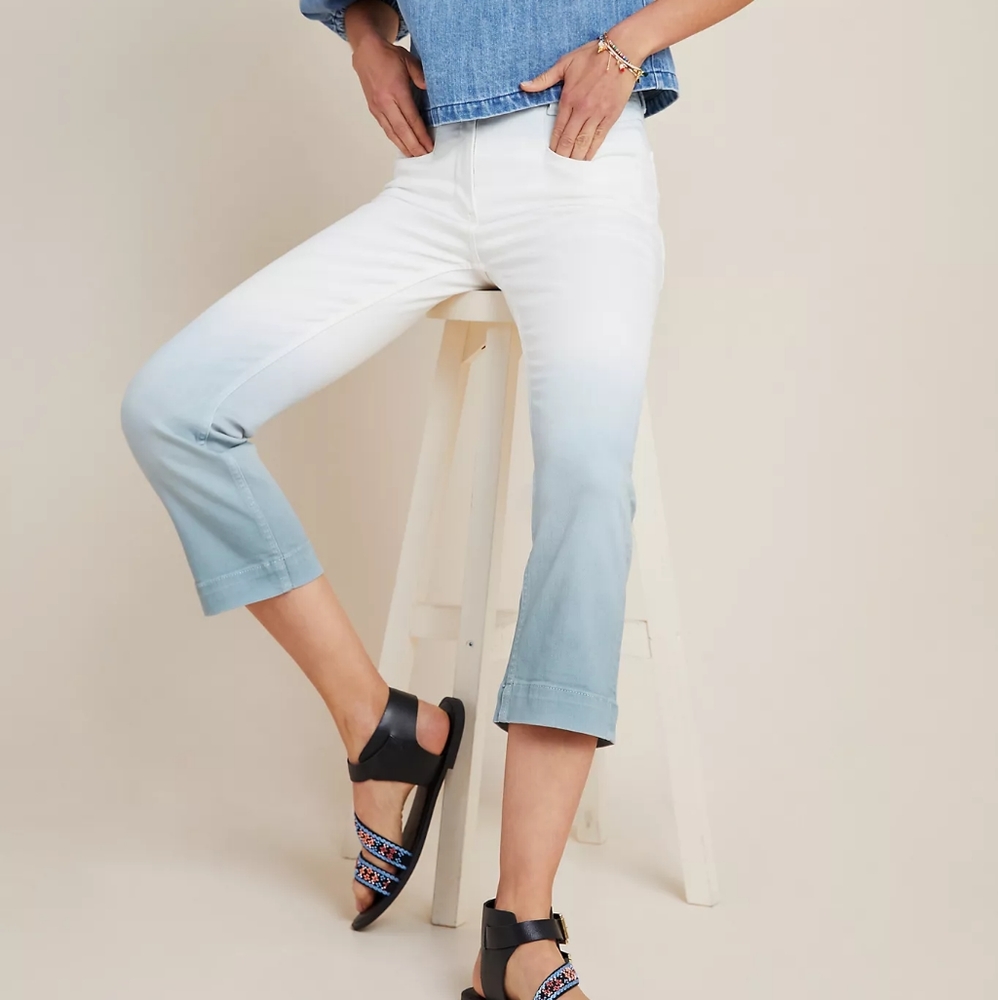 Anthropologie slim flared fit dip dyed crop jeans, 27", blue/ white